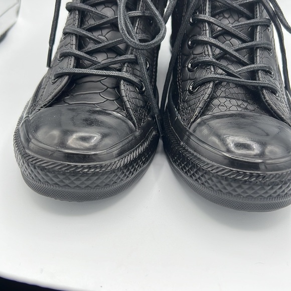RARE Chuck Taylor All Star Lux Embossed Reptile Mid Top Sneaker Wedges sz7.5 - Picture 3 of 14